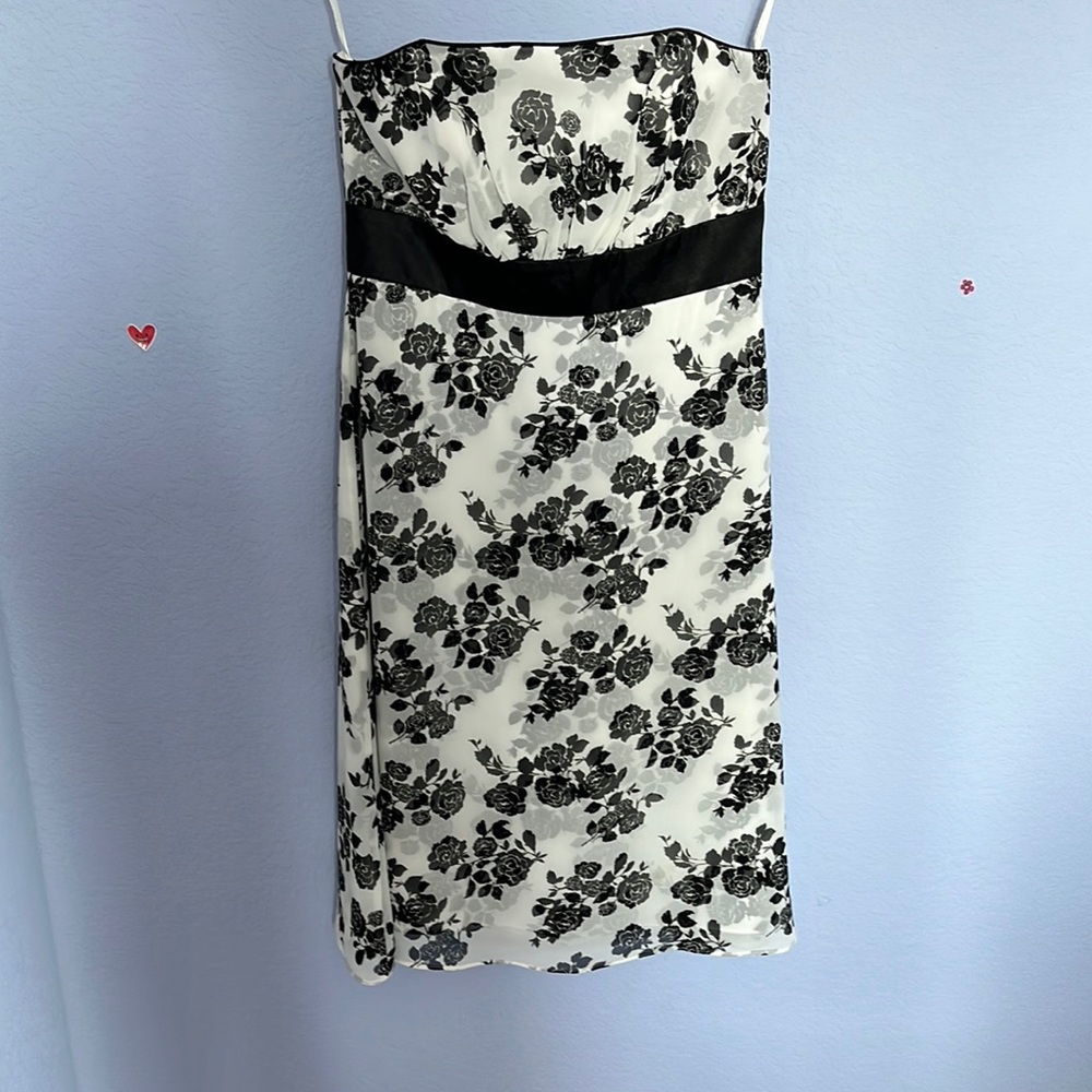 WHBM black and white cocktail dress